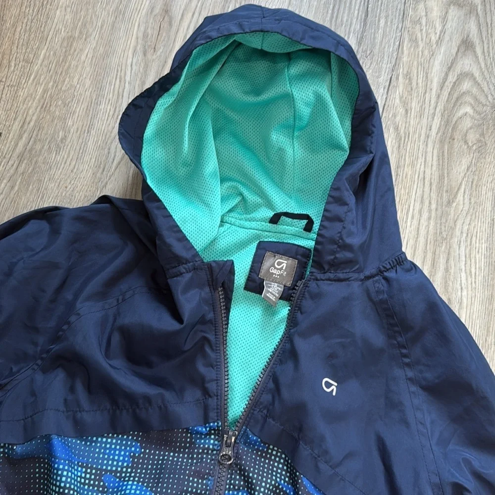 Gap Fit windbreaker Jacket size Medium wore twice (H16) - Picture 2 of 10